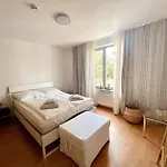 Appartamento Gemuetliche Mit Balkon In Schönefeld