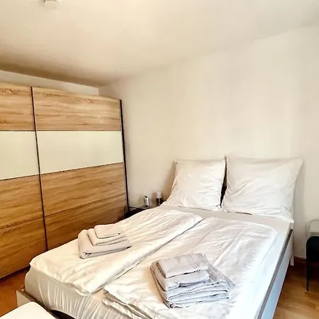 דירה Gemuetliche Mit Balkon In שונפלד