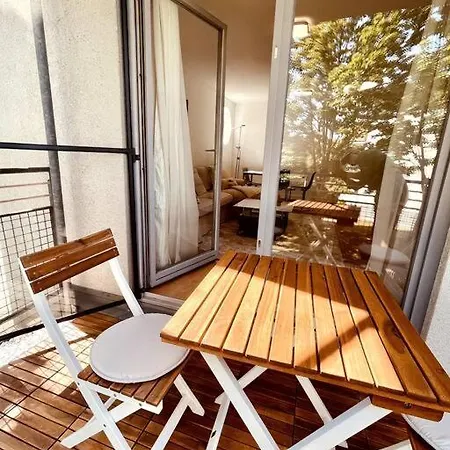 Gemuetliche Mit Balkon In Daire