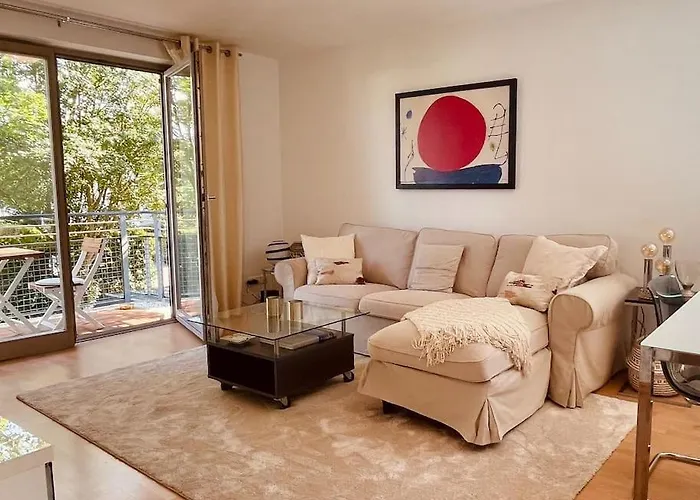 アパート Gemuetliche Mit Balkon In *